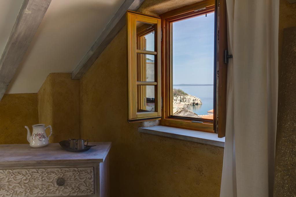 La Dolce Vita Residence Lussingrande Esterno foto