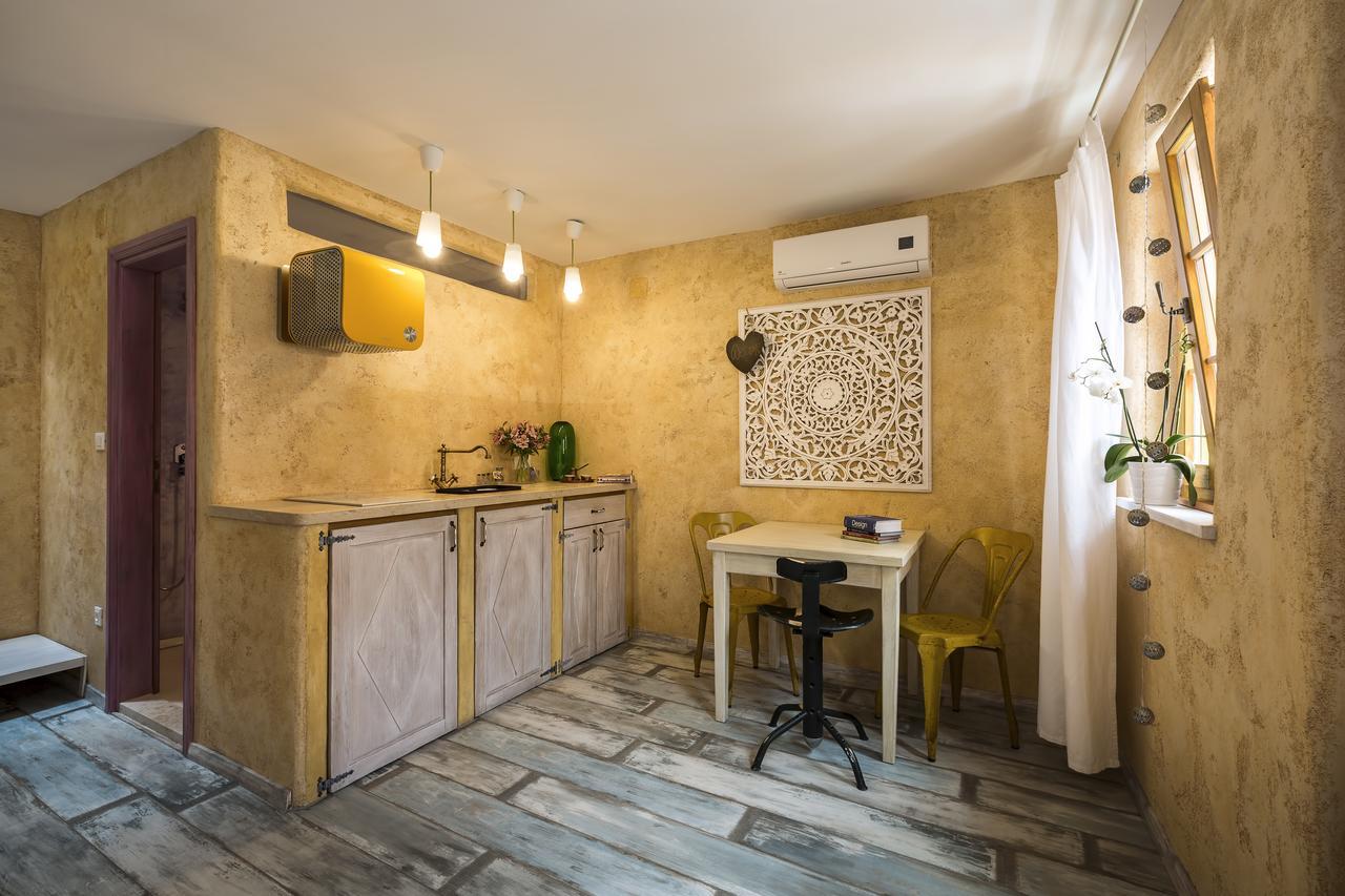 La Dolce Vita Residence Lussingrande Esterno foto